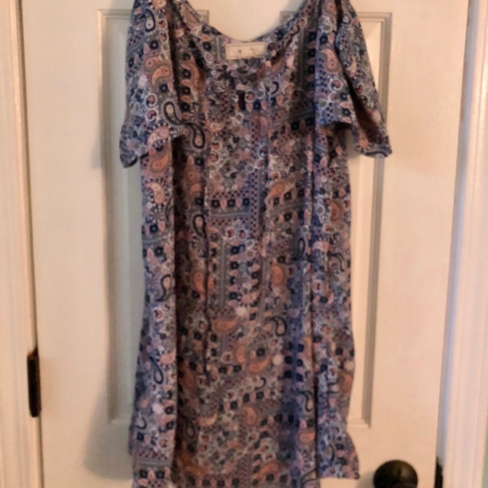 Thin Dress with Ribbon Lace on Top